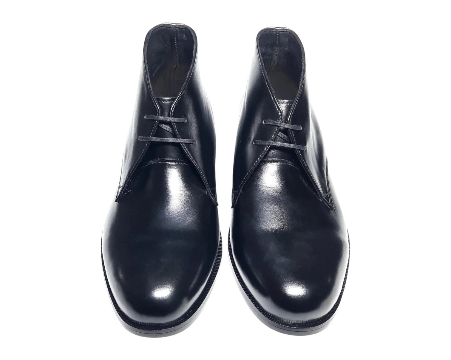 Chukka-black-1.webp