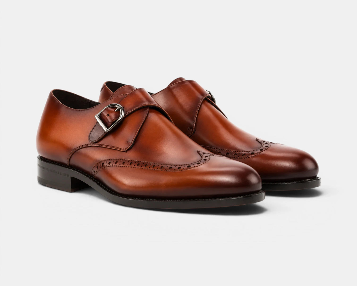 Medium_browncognac_550ea130-c6b8-4612-8f38-ae607e9693f9.webp