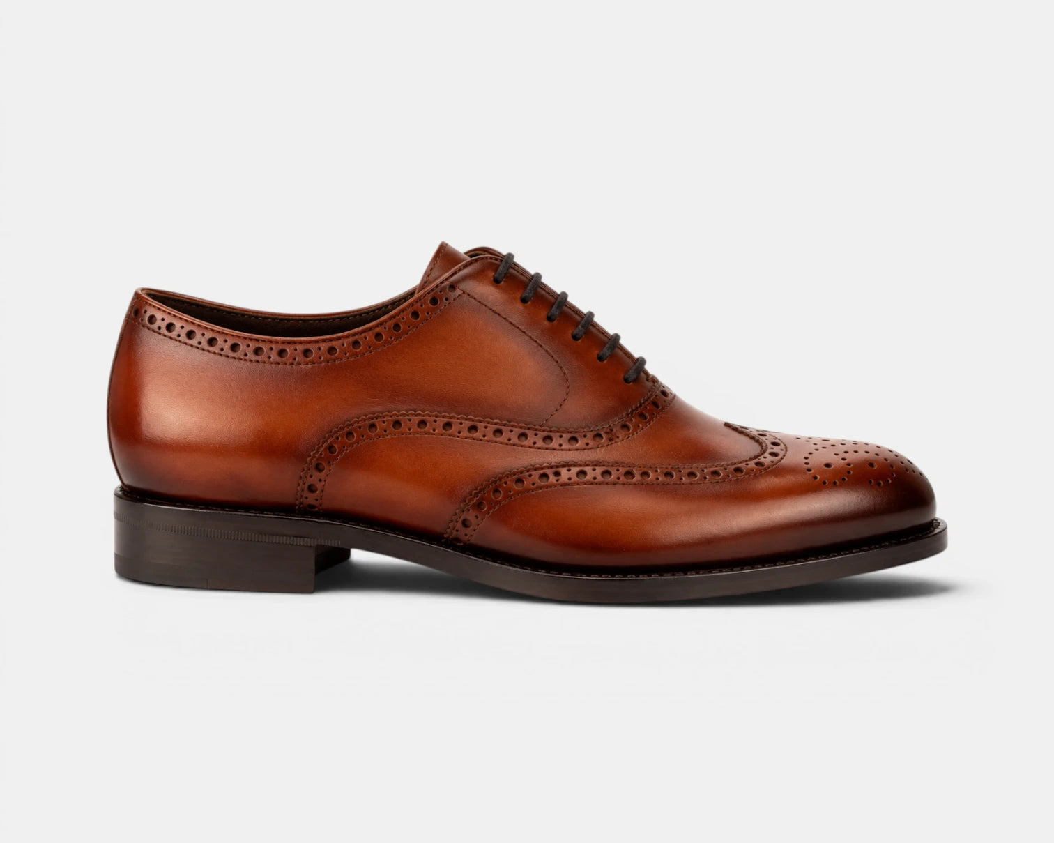 Medium_browncognac_85c2299b-6667-4e19-9180-ac0b01a97da4.webp