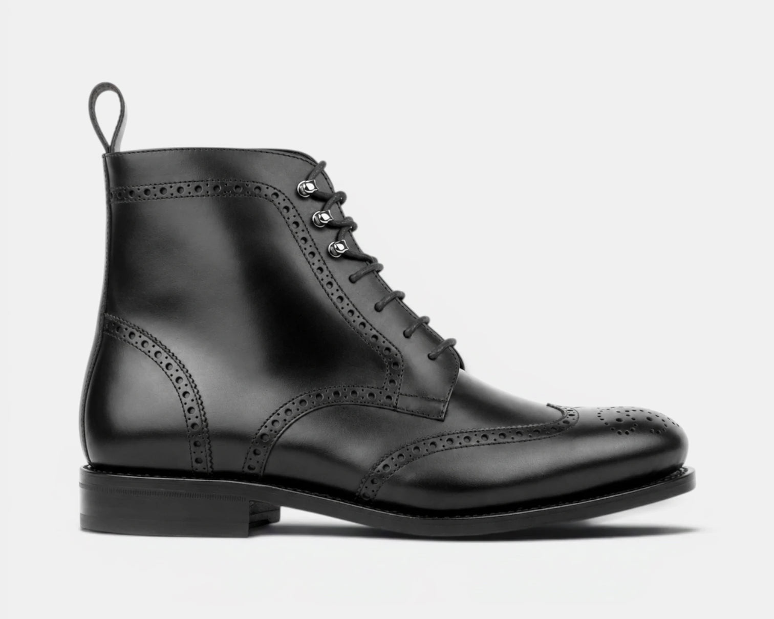 Military_brogue_Black_1_c5d88da2-81c8-47b8-8ac9-f2a933ab1ed3.webp