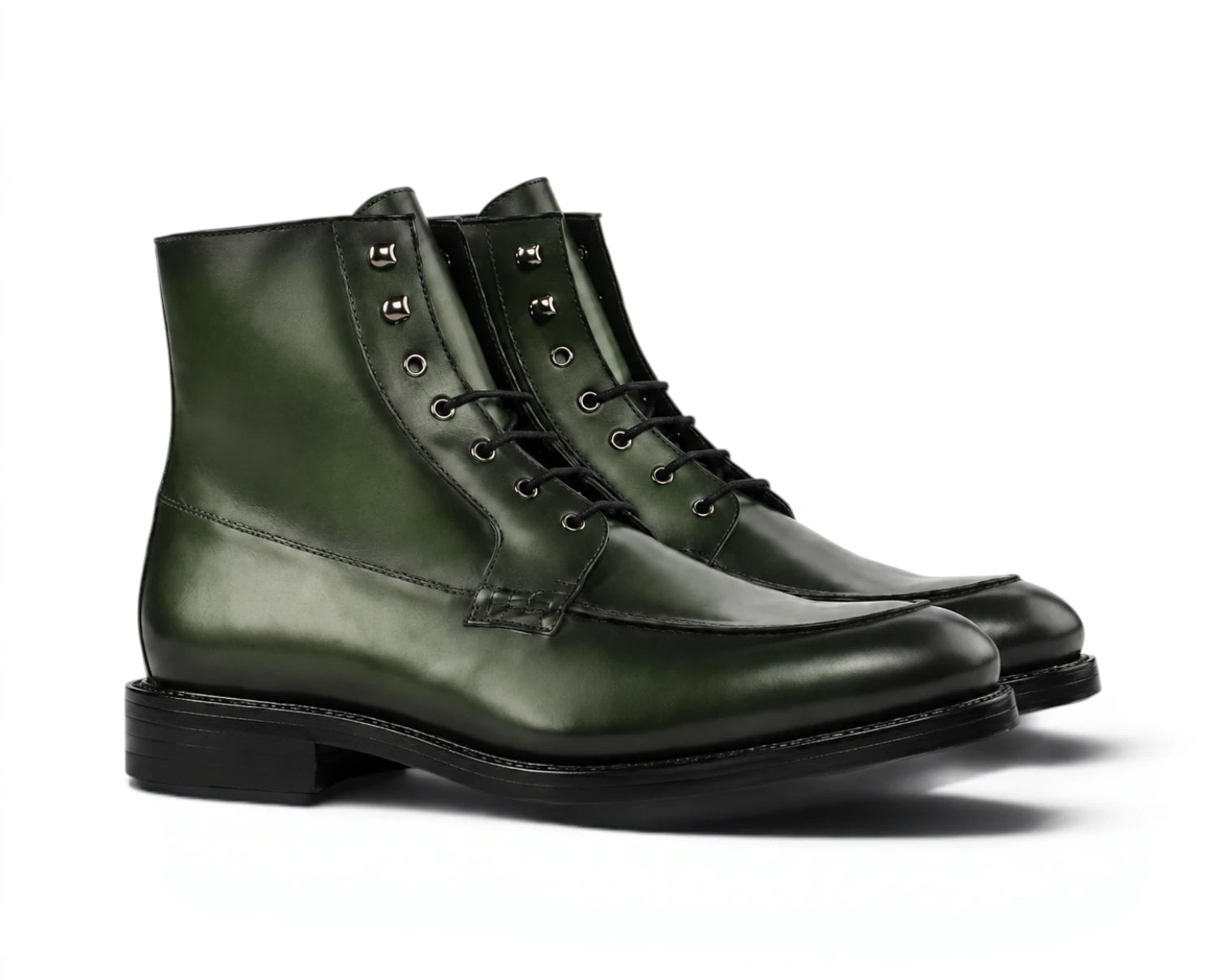Moc_boots_Forest_Green_2_8cb14a18-1ba0-48d4-b177-7c2bab08b699.webp