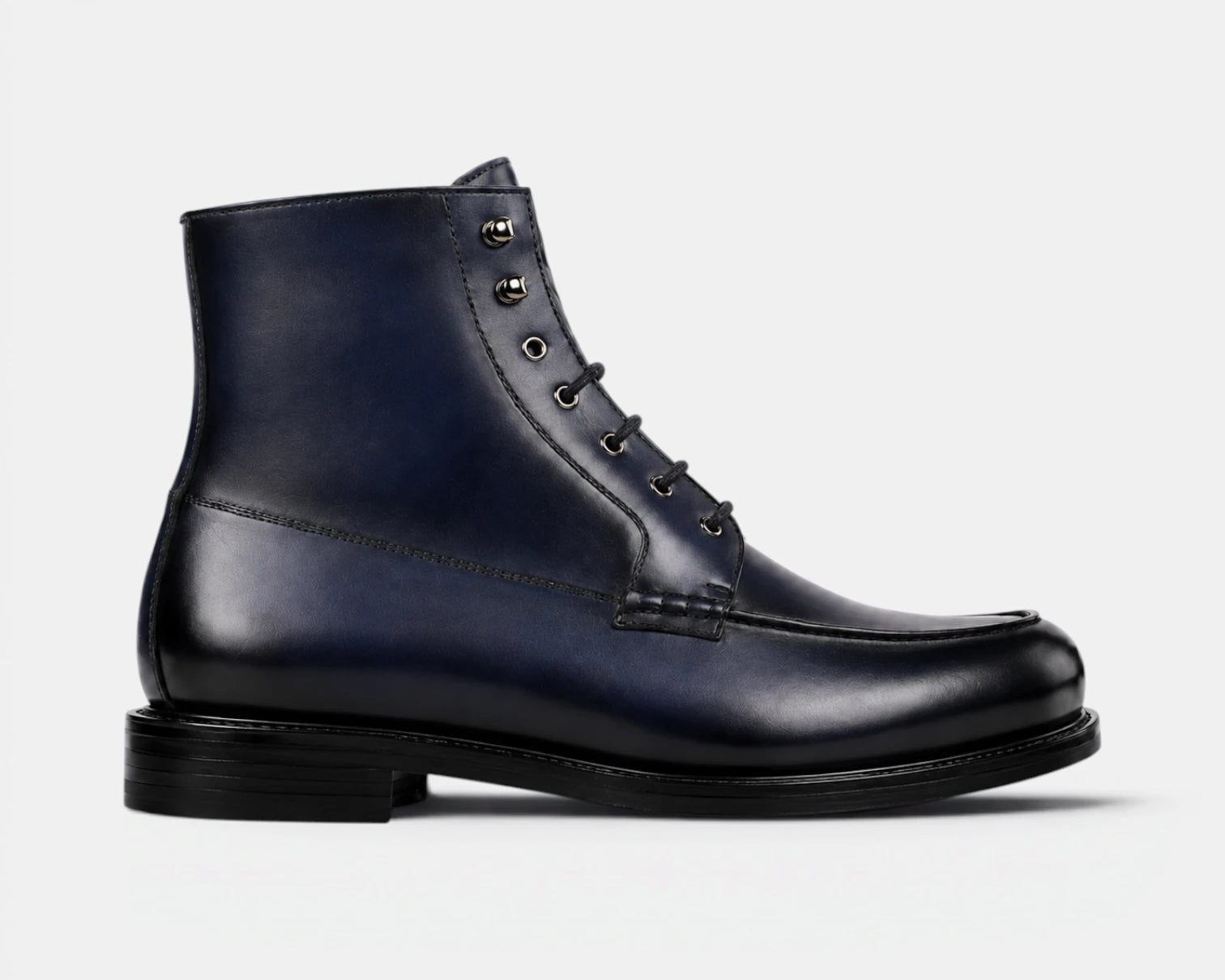 Moc_boots_Navy_blue_1_6118c3da-4c83-478e-af3a-a870929c4261.webp