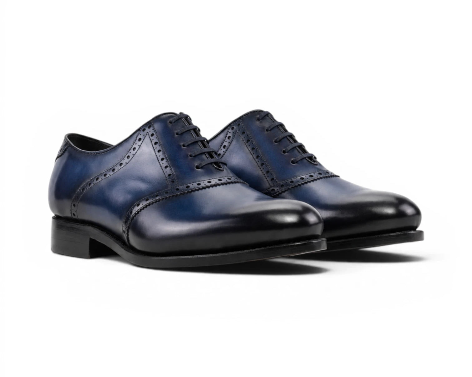Saddle_Navy_Blue_1_8f597e07-8a3d-44ec-bd20-2a1869f8a300.webp