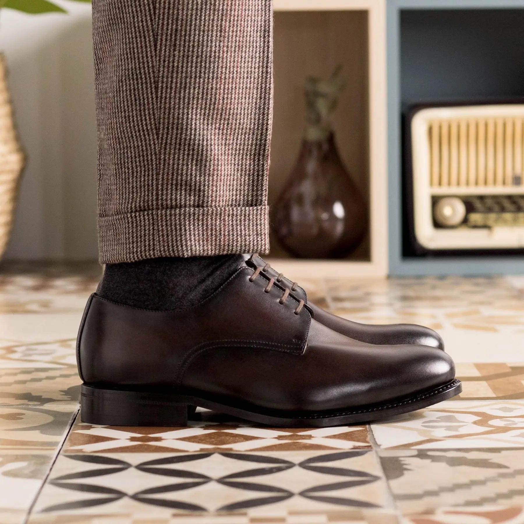 Brown Derby – Handmade Lux Calf Leather